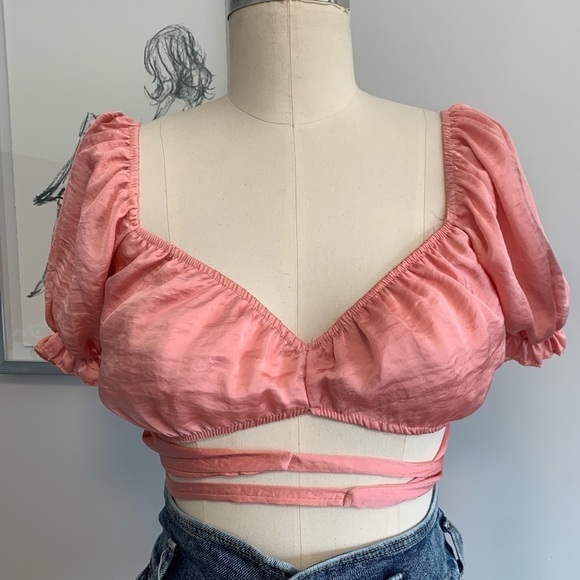 New Coquette Crop Top by Blue Blush - Picture 2 of 6